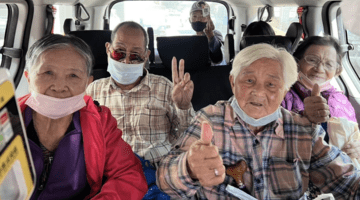 Pensioners in a bus - Kaohsiung